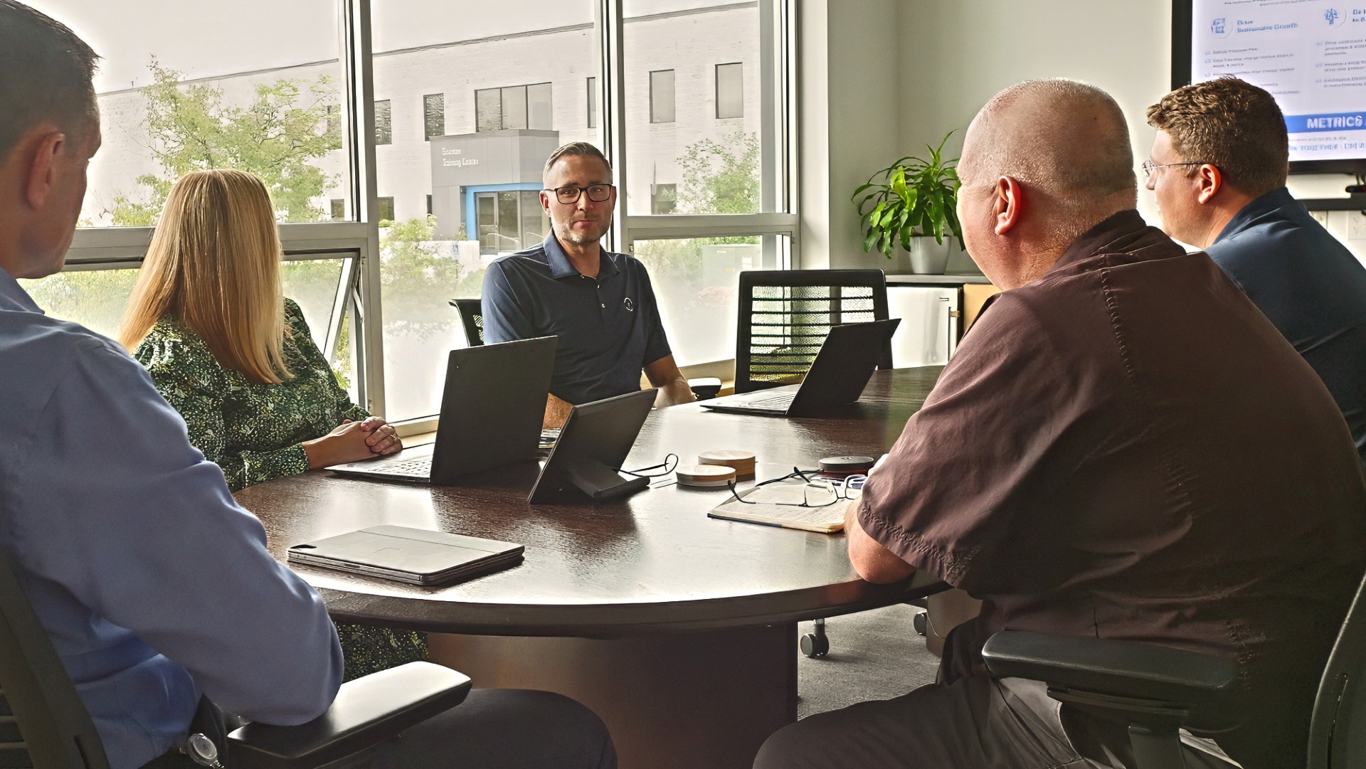 meeting at table