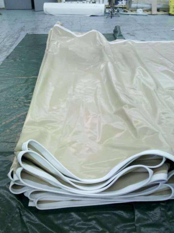 Fabric panel fabrication at Lightweight Structures